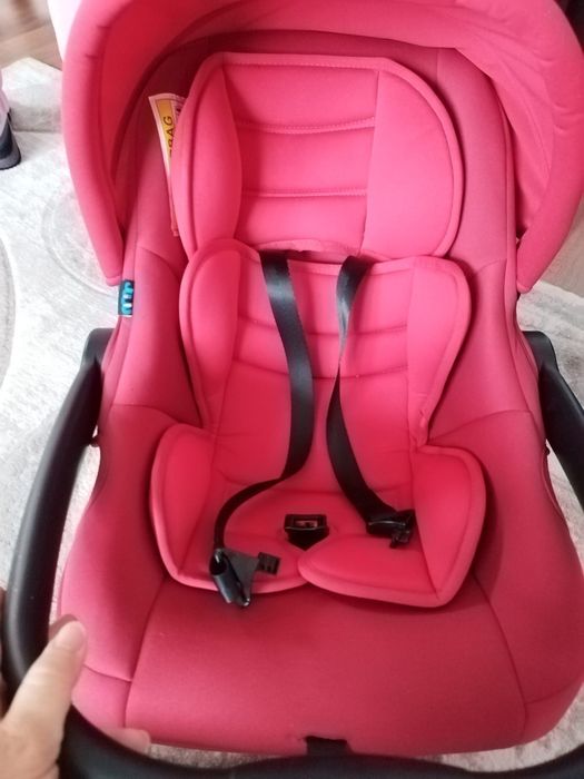 Scoica auto bebeluș