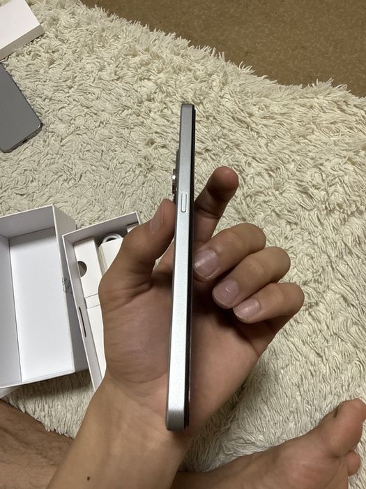 Продам телефон Honor x8d