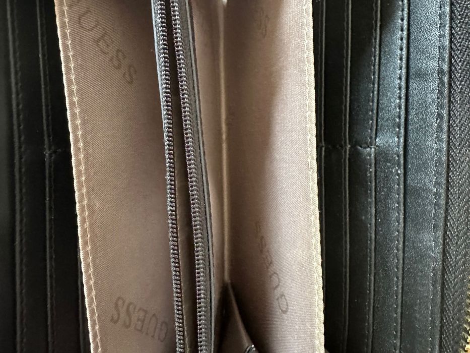 Портмоне Guess черно