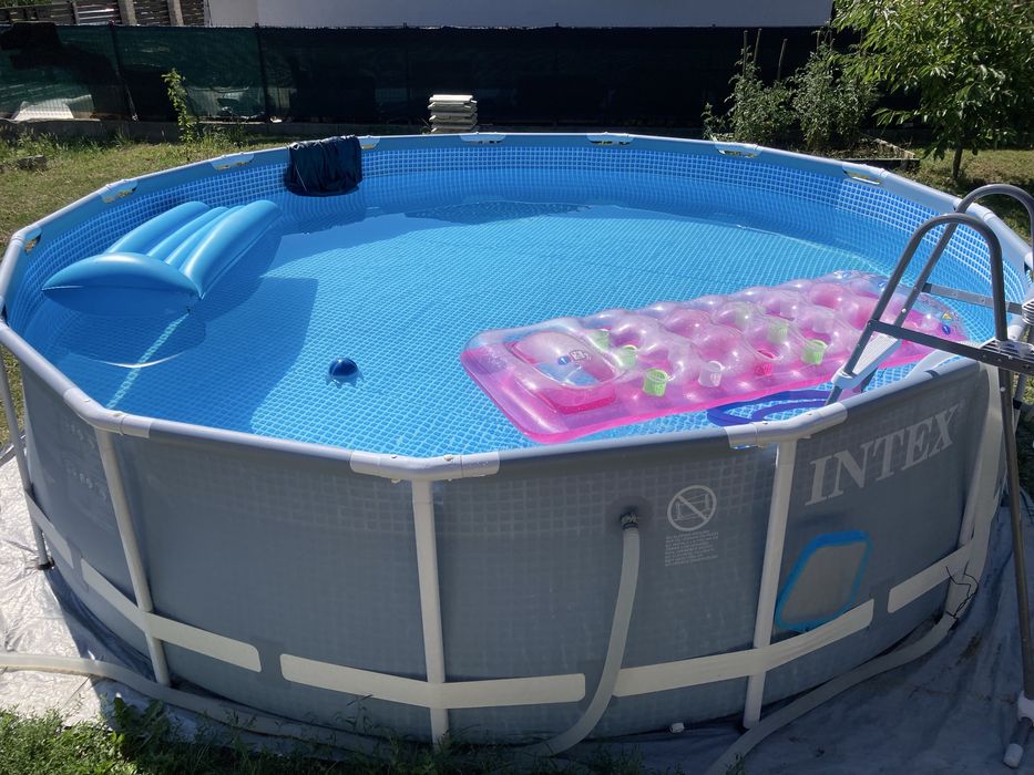 Piscina intex  4,57 m