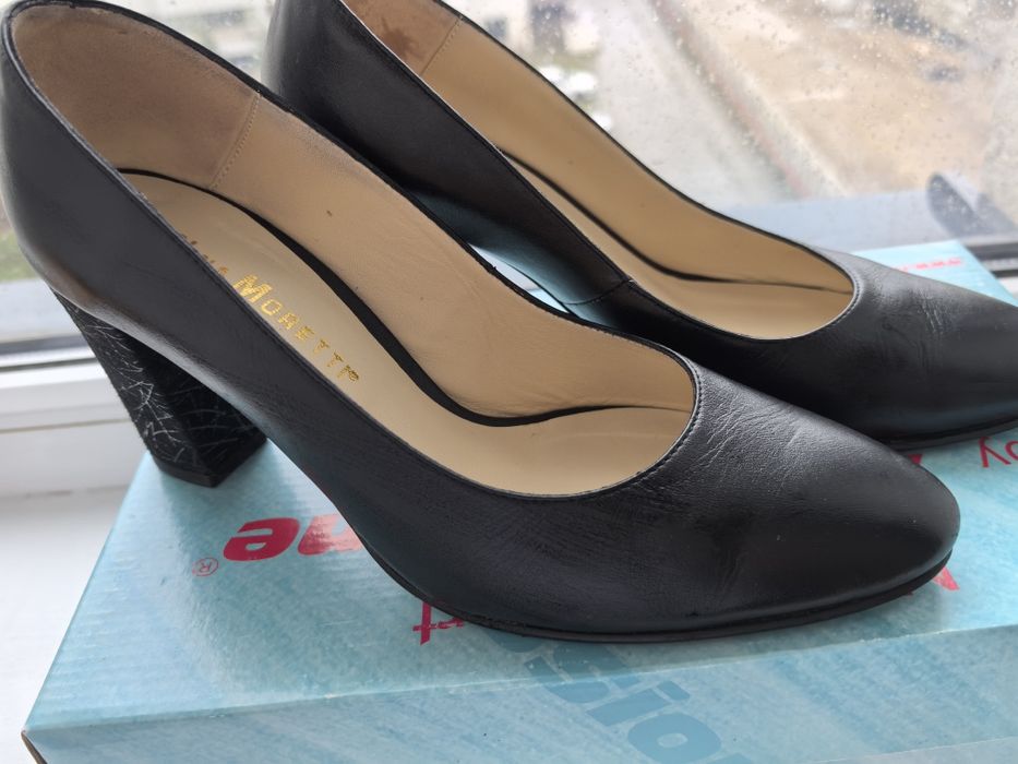 Pantofi piele toc mediu