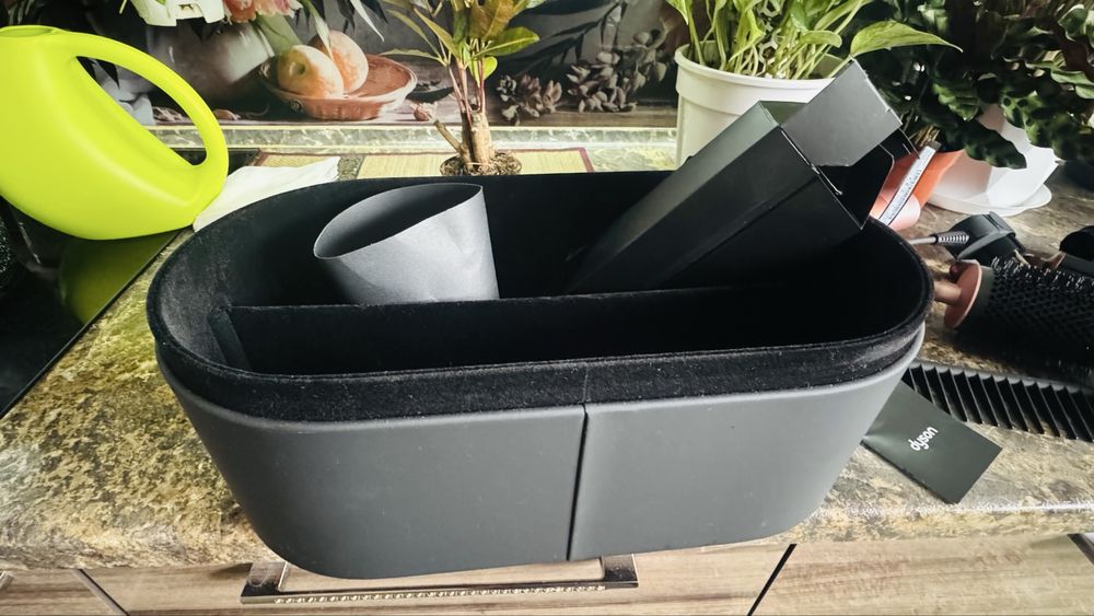 Дайсон новый 25 года