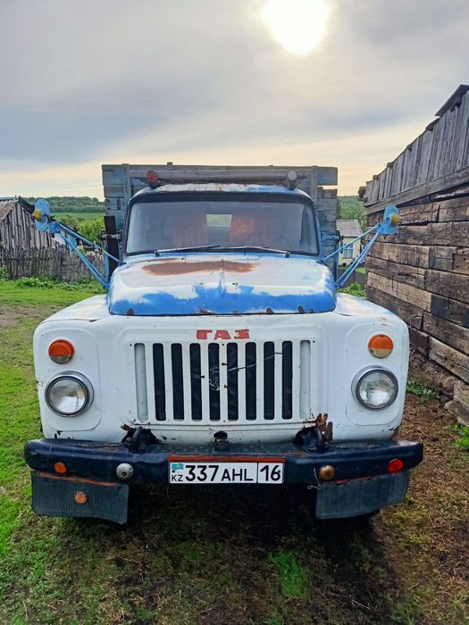 Продам  машину газ53