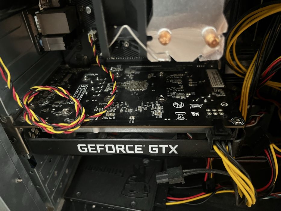 GTX1650 Palit Gaming PRO