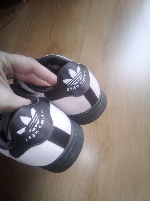 Велурени кецове Адидас 36/5