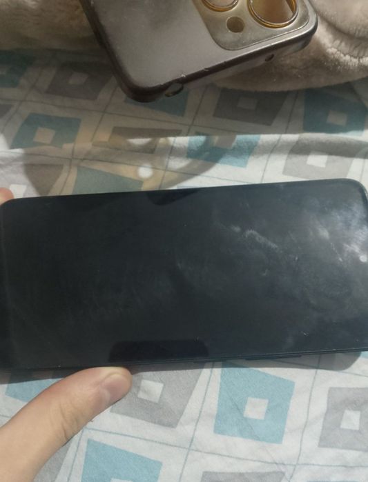 Продам телефон ксиоми