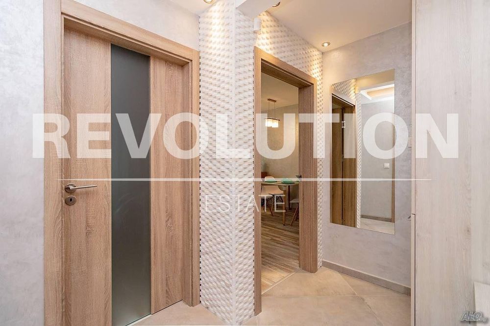 Двустаен апартамент в района на Гръцка махала!