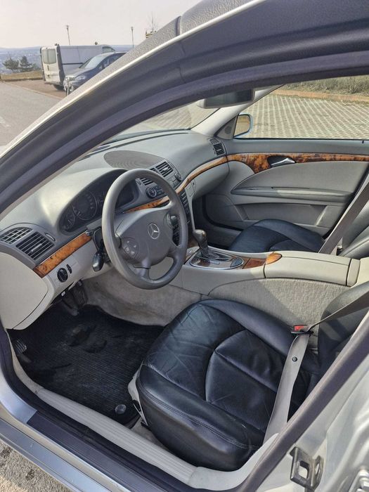Mercedes E220 / Dric SD-Funerar / 2005 / 2.7 Diesel / Merită văzută!