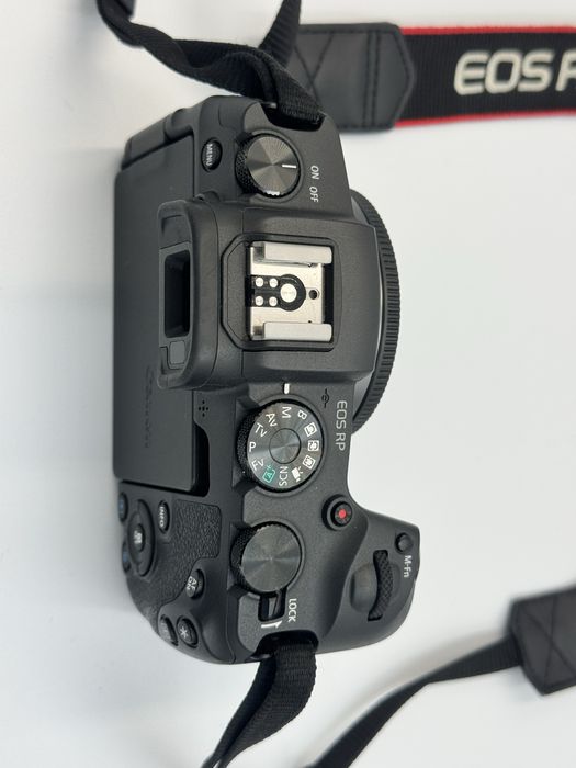 Canon RP - 20k cadre, 2 baterii