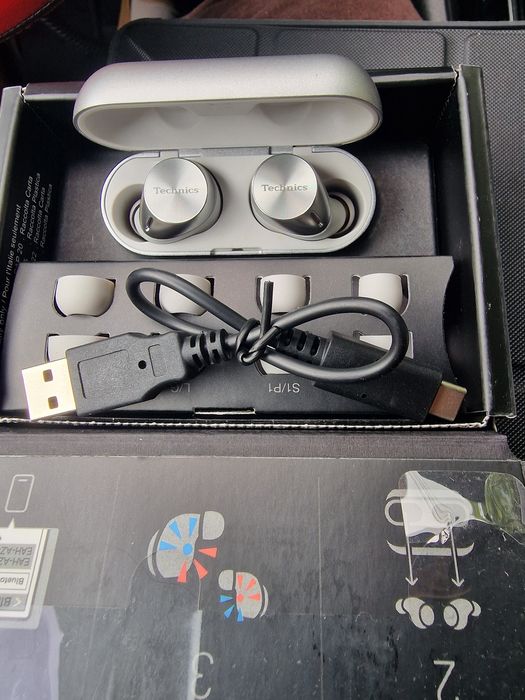 Casti wireless  tehnice az60 și huawei freelace