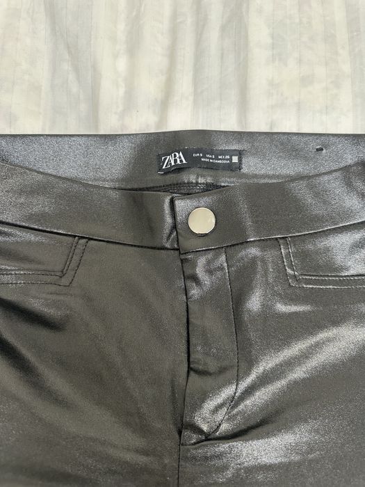 ZARA - кожен клин