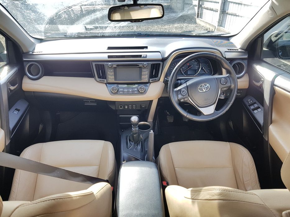 Dezmembrari dezmembrez  Toyota Rav 4 IV 2.2 Diesel  2.0 Diesel  2012-2018 Garantie