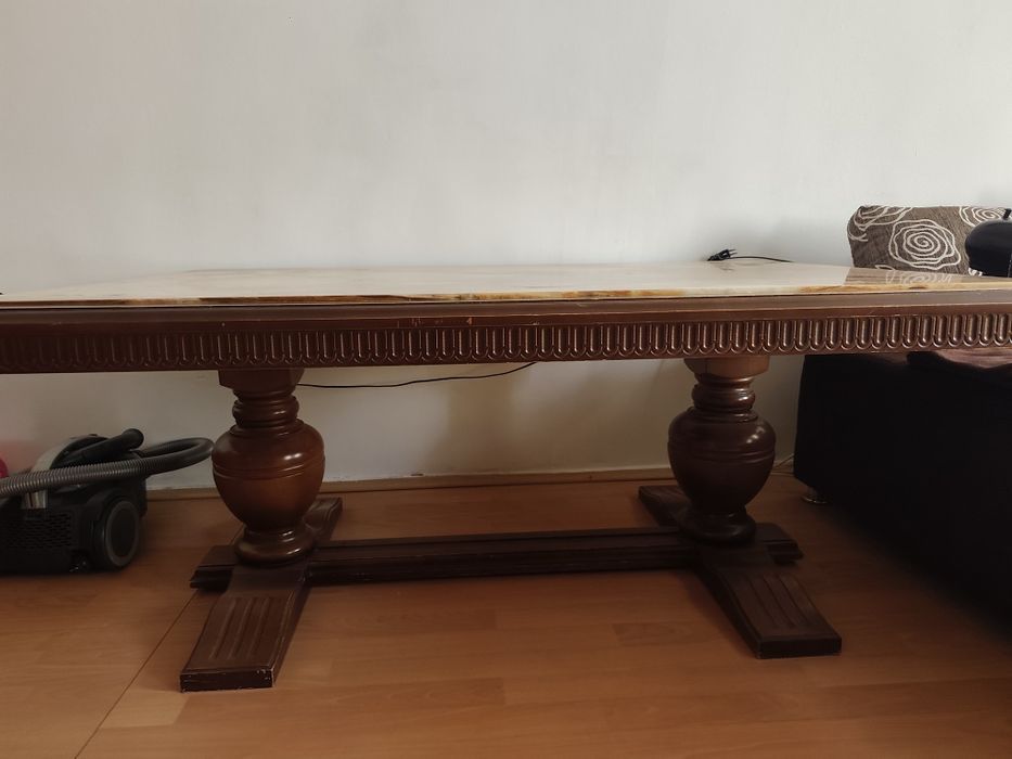 Masa lemn cu marmura