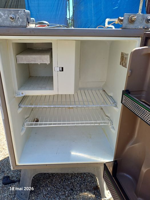 Frigider rulota 12v/220v si gaz
