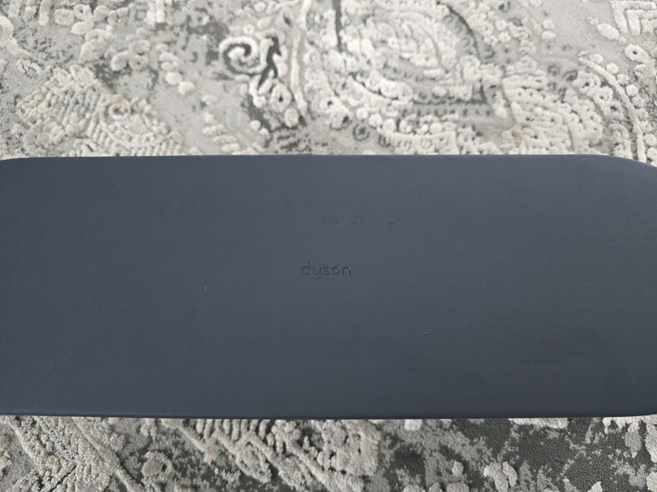 Dyson Airstrait Blue