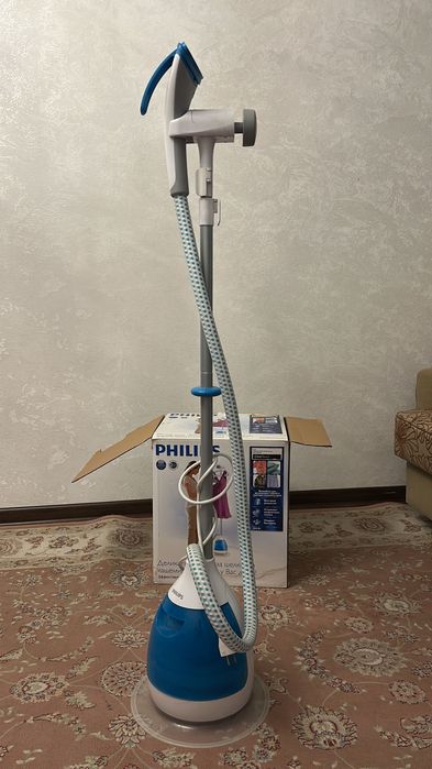 Отпариватель для одежды Philips