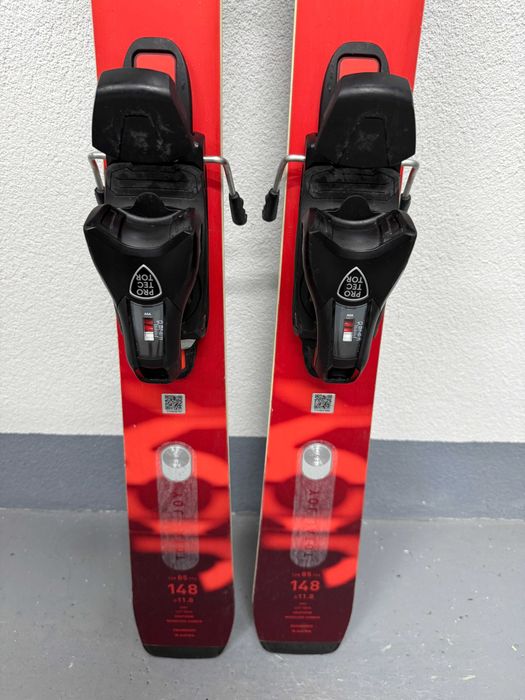 schi head total joy L148cm