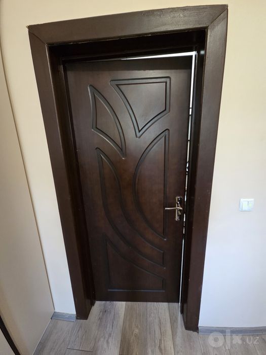 Продаются двери межкомнатные, б/у снятые комплект.
