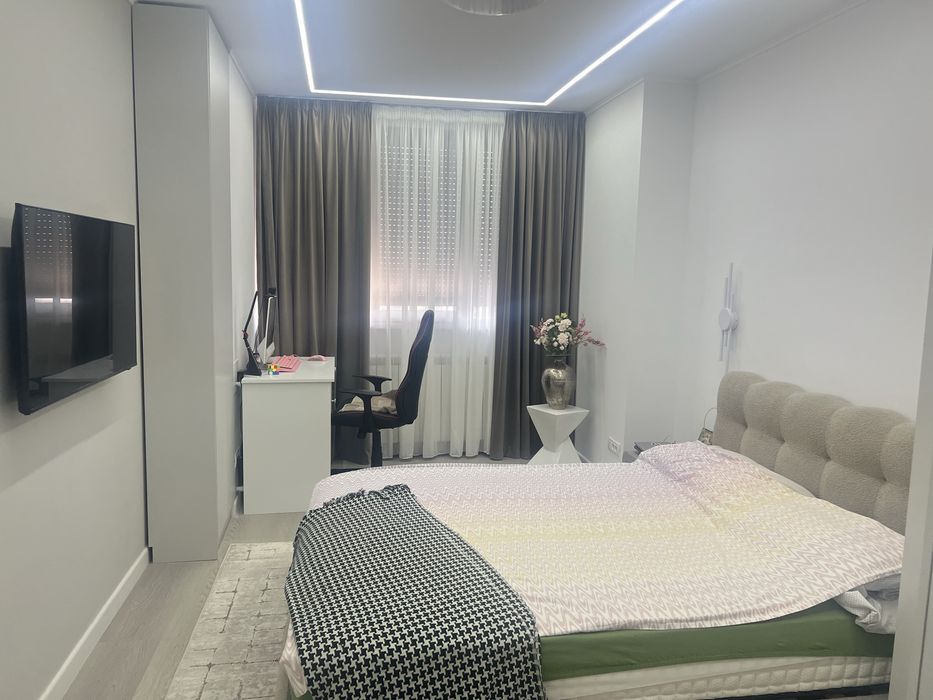 Apartament 3 camere Mega Mall