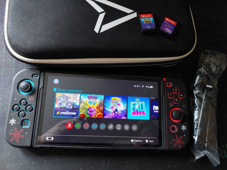 Nintendo OLED + 2 jocuri
