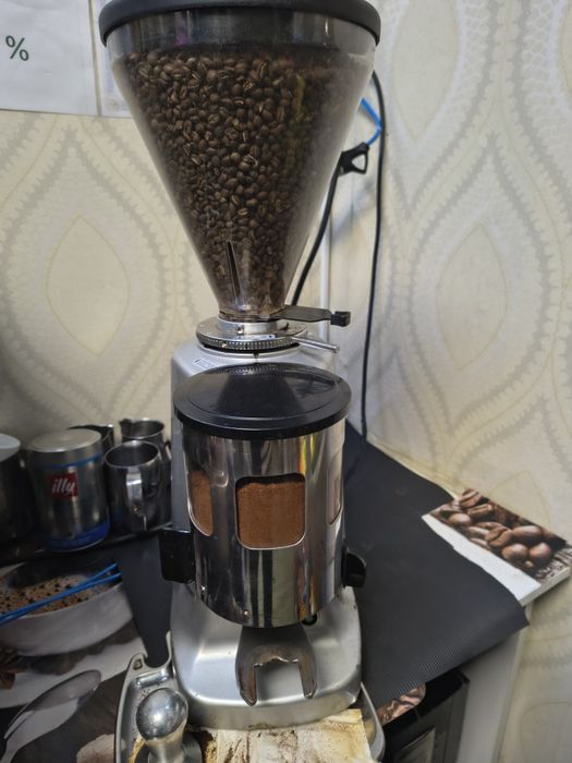 Vand rasnita profesionala Mazzer Luigi