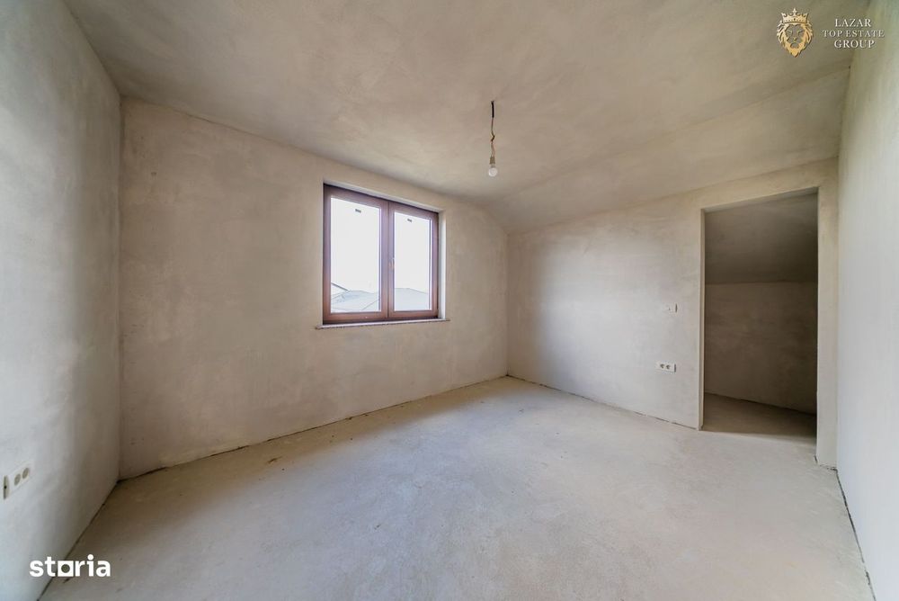 Vilă noua P+M in Sanleani