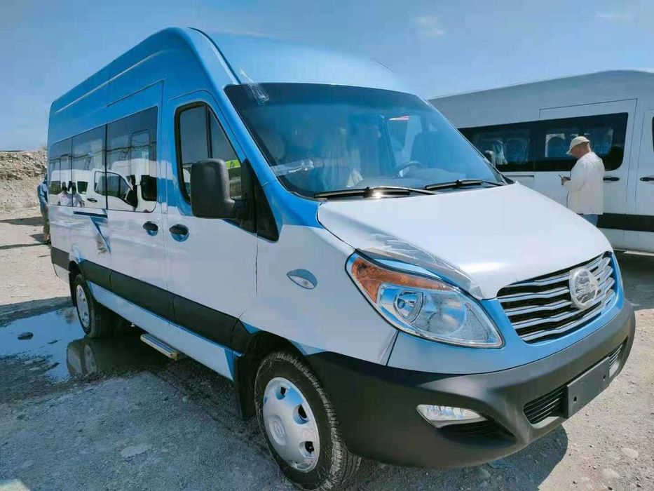 JAC Sunray 2026 yil, 16 o'rindiqli mikroavtobus