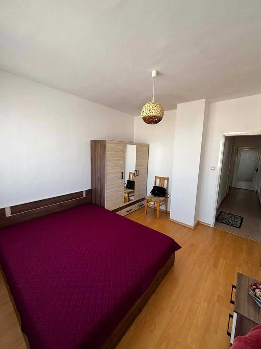 Частно лице продава 3-стаен, КАТ гр. Пазарджик