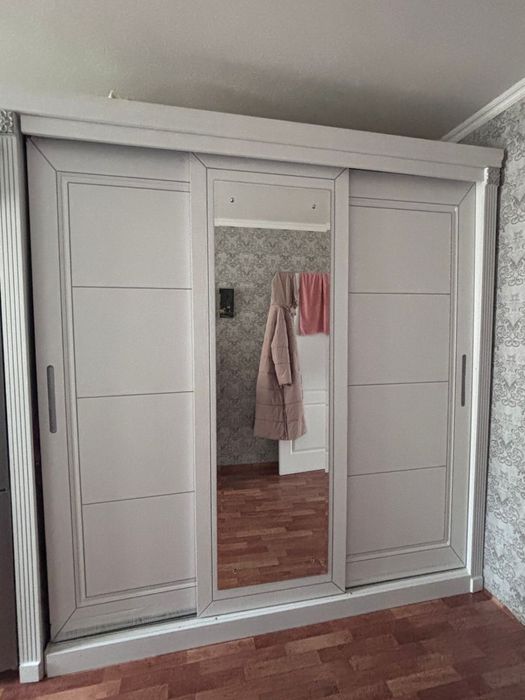 Продам шифонер для спальни