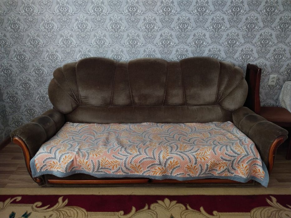 Диван с 2 кресломи