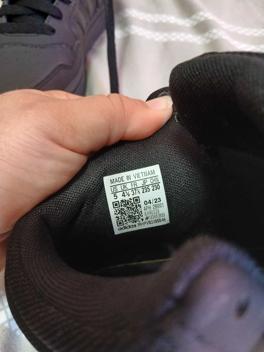 Кецове Adidas Hoops Mid 3.0 K