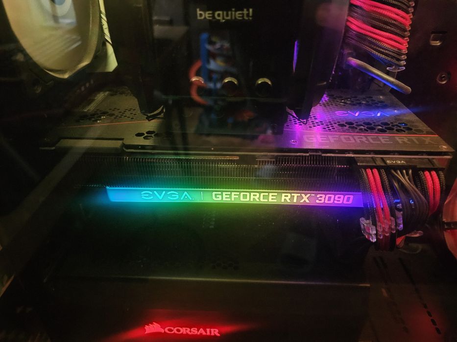 Видео Карта EVGA RTX 3090 FTW3 Ultra
