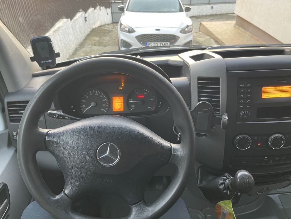 Mercedes sprinter an 2017 luna a 8