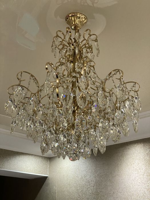 Комнатные люстры