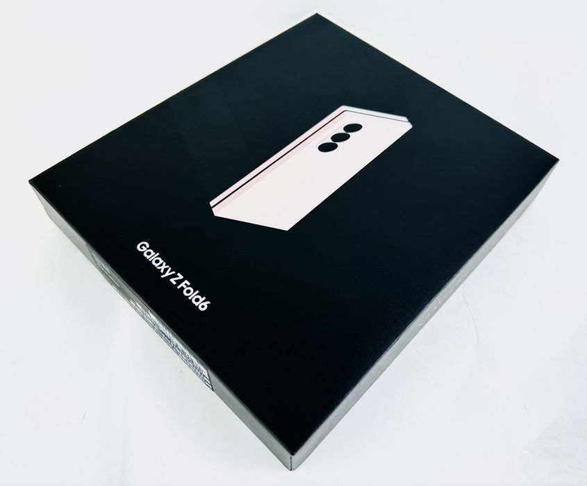 НОВ! Samsung Galaxy Z Fold 6 5G 256GB 12RAM Silver / Pink 2г. Гаранция