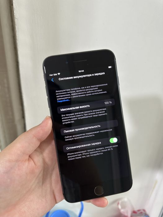 iPhone 8plus 64GB