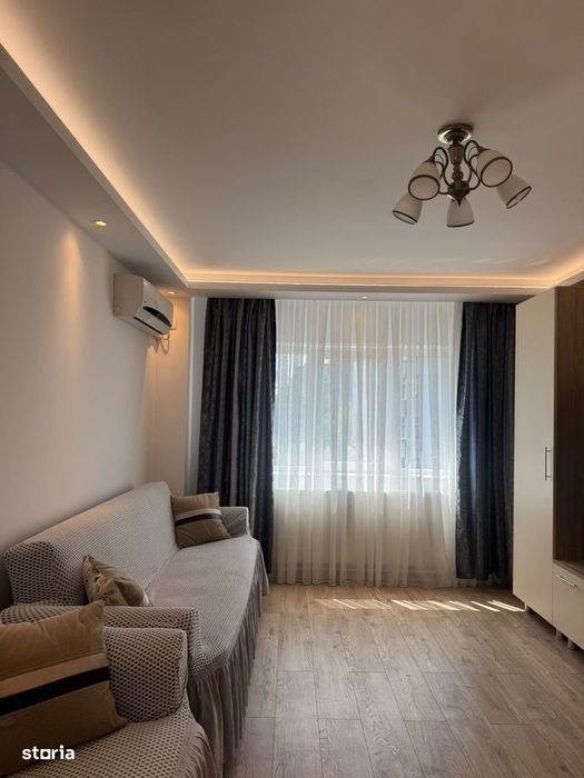 Inchiriere 3 camere, cu loc de parcare, totul nou
