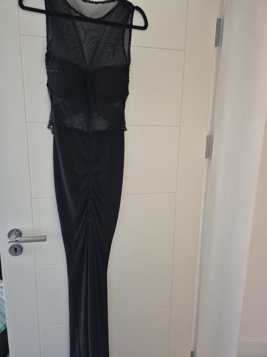 Rochie lungă, mărimea S, purtată o singură  dată