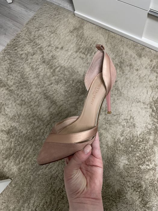 Продам обувь