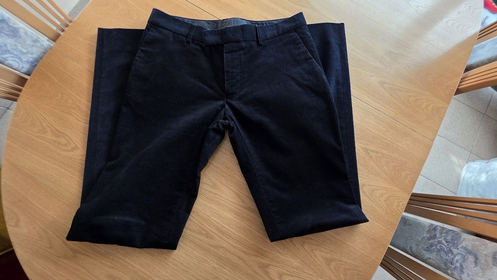 Втален спортно елегантен Костюм (кадифе) MEXX