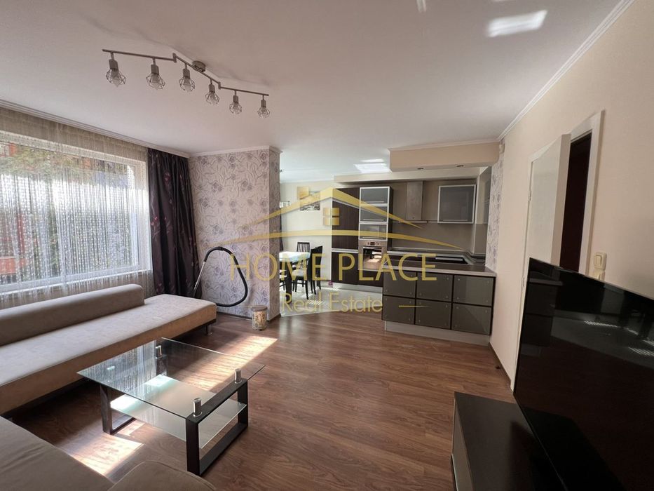 Дава се под наем Тристаен апартамент в Варна, Спортна зала - 98 кв.м за 714 € - Снимка #1