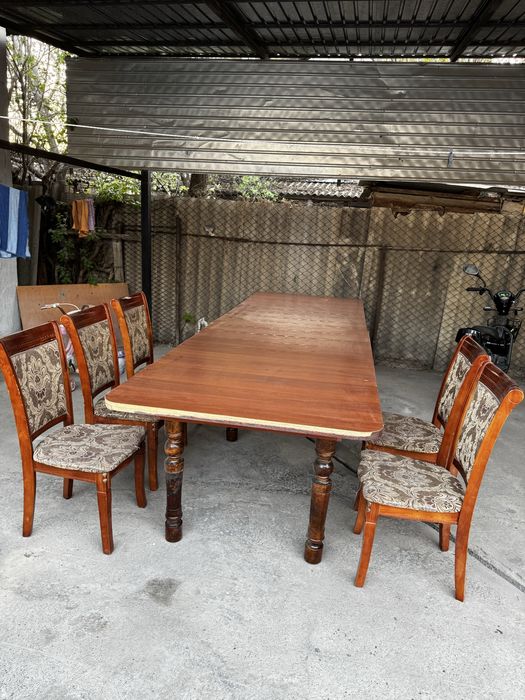 Продается 2 стол со стулями Шымкент