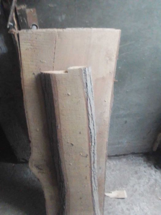 Продавам изсъхнал липов материал