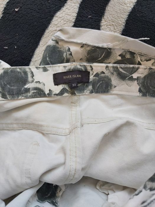 Мъжки къси панталони River Island