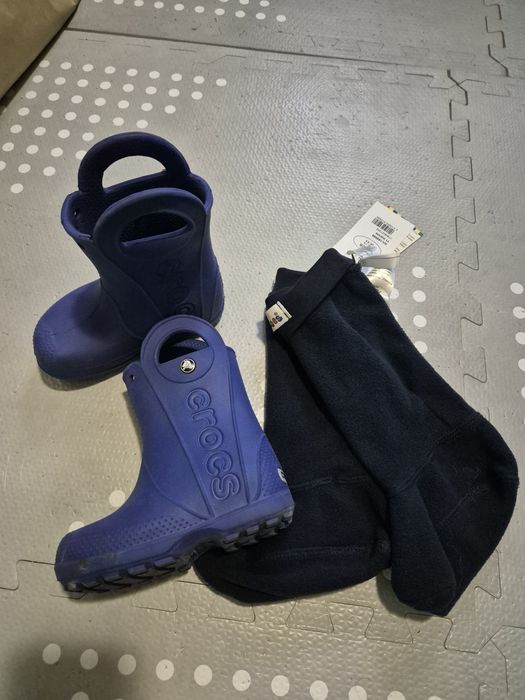 Гумени ботуши crocs C8+ поларено чорапче (нови)20 евро