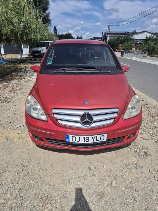 Mercedes B class