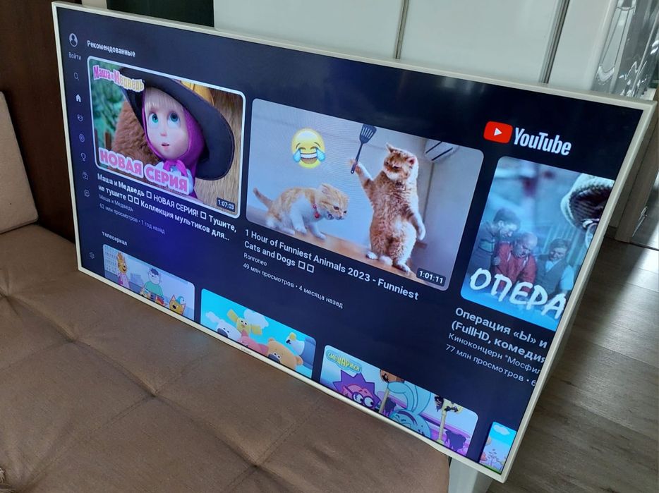 Смарт телевизор Samsung 81см.