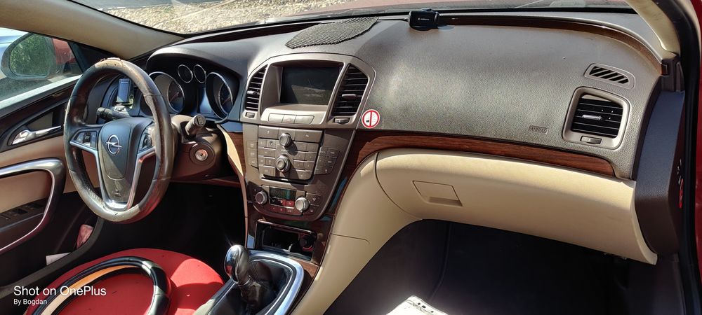 Vindem piese rezultate din dezmembrarea unui Opel Insignia