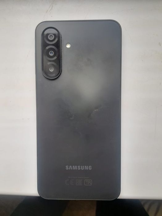 Самсунг а17 толко