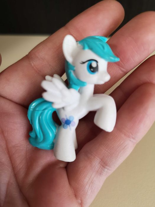 Доставка до СПИДИ АВТОМАТ 2,14€-Огромна колекция My Little Pony/ Пони